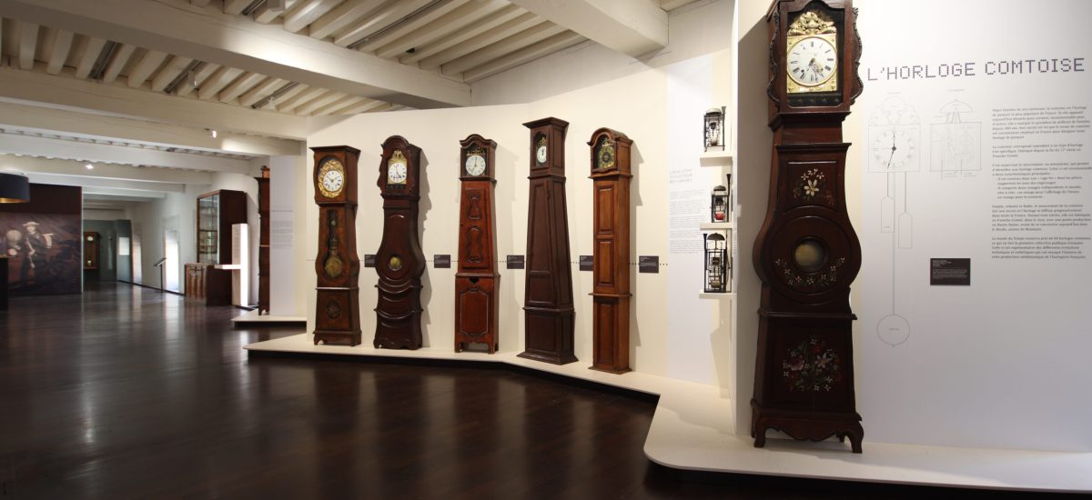 Les-horloges-comtoises-©-Photo-Louis-Jacquot-scaled